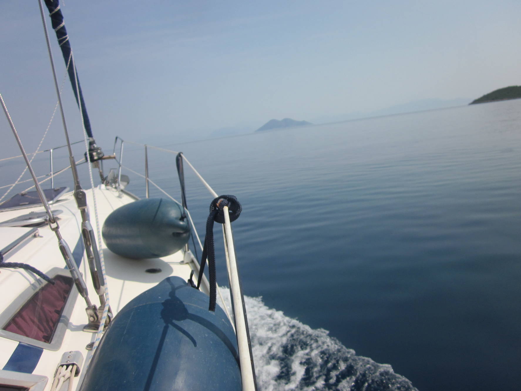 Naturističko krstarenje grčkim primorjem